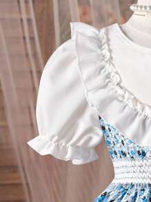 1pc Tween Girls Ruffle Trim Ditsy Floral Patchwork Crochet Hem Vacation Dress - Blue - View 3