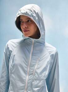 In My Nature Women's Solid Color Raglan Sleeve Long Sleeve Zipper Front Hooded Sun Protection Jacket Hiking Women Clothes - Baby Blue - View 5
