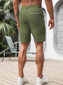 Manfinity Homme Men's Solid Color Pocket Casual Versatile Shorts - Army Green - View 2