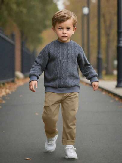 SHEIN 2pcs/Set Young Boy Casual Solid Color Oatmeal Cable Knit Long Sleeve Crewneck Top And Relaxed Fit Cargo Pants, Suitable For 4-7 Years Old Boys In Autumn, Spring, Halloween Party. The Cable Knit Fabric And Side Pockets Design On The Olive Green Pants Make The Set Warm, Comfy, Versatile For Outings, School, Gatherings And Lounging