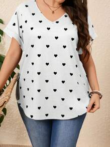 EMERY ROSE Women Plus Size Heart Print V-Neck Batwing Short Sleeve T-Shirt, Summer For Women, Vacation Woman - Black and White - View 6