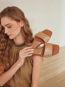 MOTF PREMIUM SQUARE TOE STUDDED FLAT SANDALS - Champagne - View 9