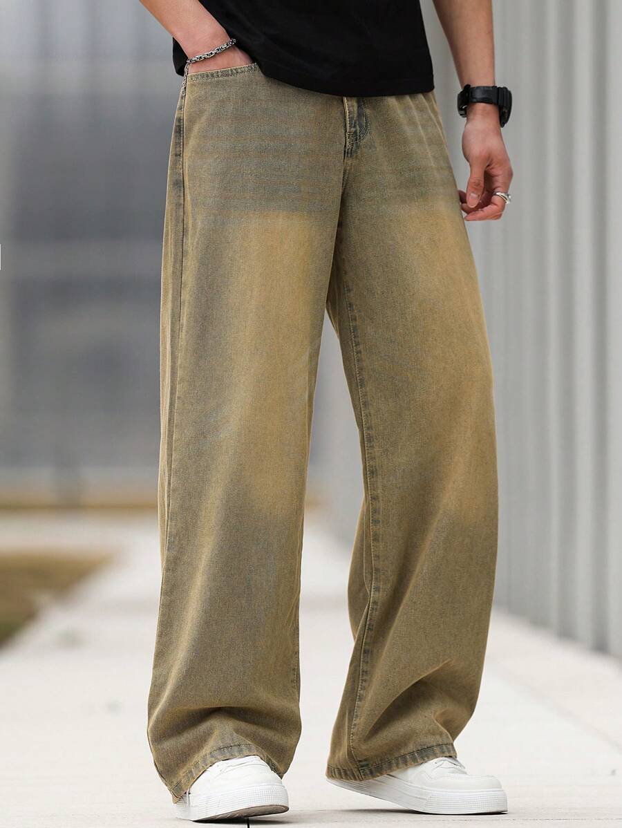 Manfinity Roghcode 宽松款男士深色洗水斜口袋牛仔裤 - 銅色 - 查看 1