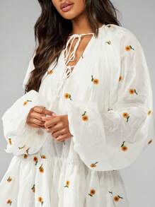 MISSGUIDED Besticktes Boho Mini-Smokingkleid mit Ballonärmeln, florenverzierter abgestufter Sommerkleid für Strand, Urlaub und Tagesparten - Weiss - Übersicht 8