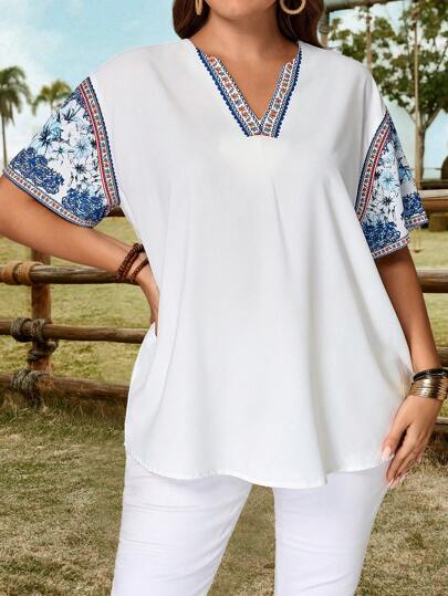 EMERY ROSE 大码女式花卉印花镂空V领短袖优雅衬衫，度假装