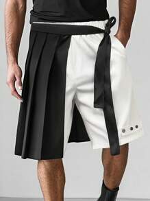 Manfinity EMRG Men's Black And White Woven Bermuda Shorts With Zipper Detail And Pleated Panel Design - Black and White - View 4