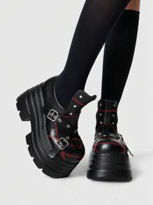 ROMWE Goth Zapatos tipo mocasín para mujer con plataforma, suela gruesa, adornos de correa cruzada y botones estilo punk - Rojo - Ver 1