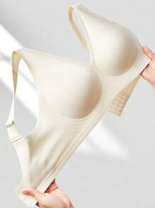 LUVLETTE Plus Dream Curve 2ndSkin 白色无线无缝低胸休闲粘性基本款自由文胸隐形内衣舒适必备品也适合青少年女孩和儿童 - 米色 - 查看 12