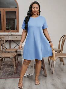 SHEIN LUNE Plus Size Solid Color Round Neck Short Sleeve Dress, Suitable For Summer - Baby Blue - View 3
