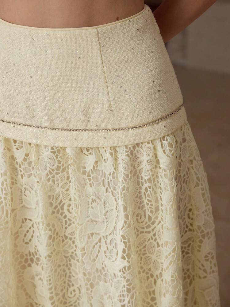 CONTRAST GUIPURE LACE A LINE SKIRT