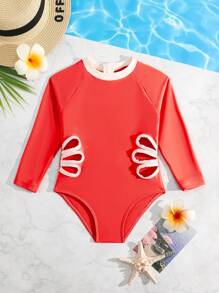 Girls One-Piece Splicing Cutout Swimsuit, Suitable For Beach Holiday - Red - View 3