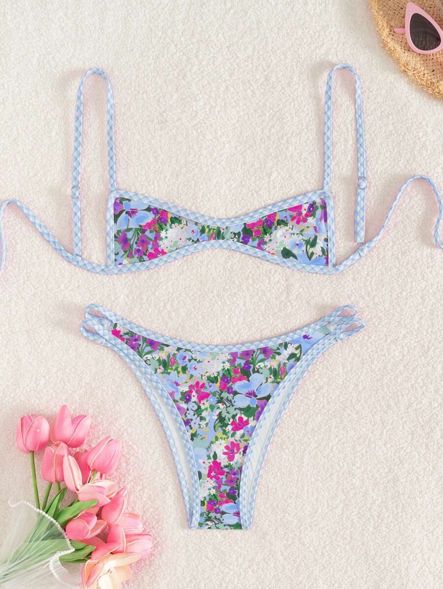 SHEIN Swim 女士 2 件套夏季沙滩装套装,随机印花细肩带泳衣上衣和三角比基尼泳裤,休闲沙滩装 - 彩色 - 查看 1