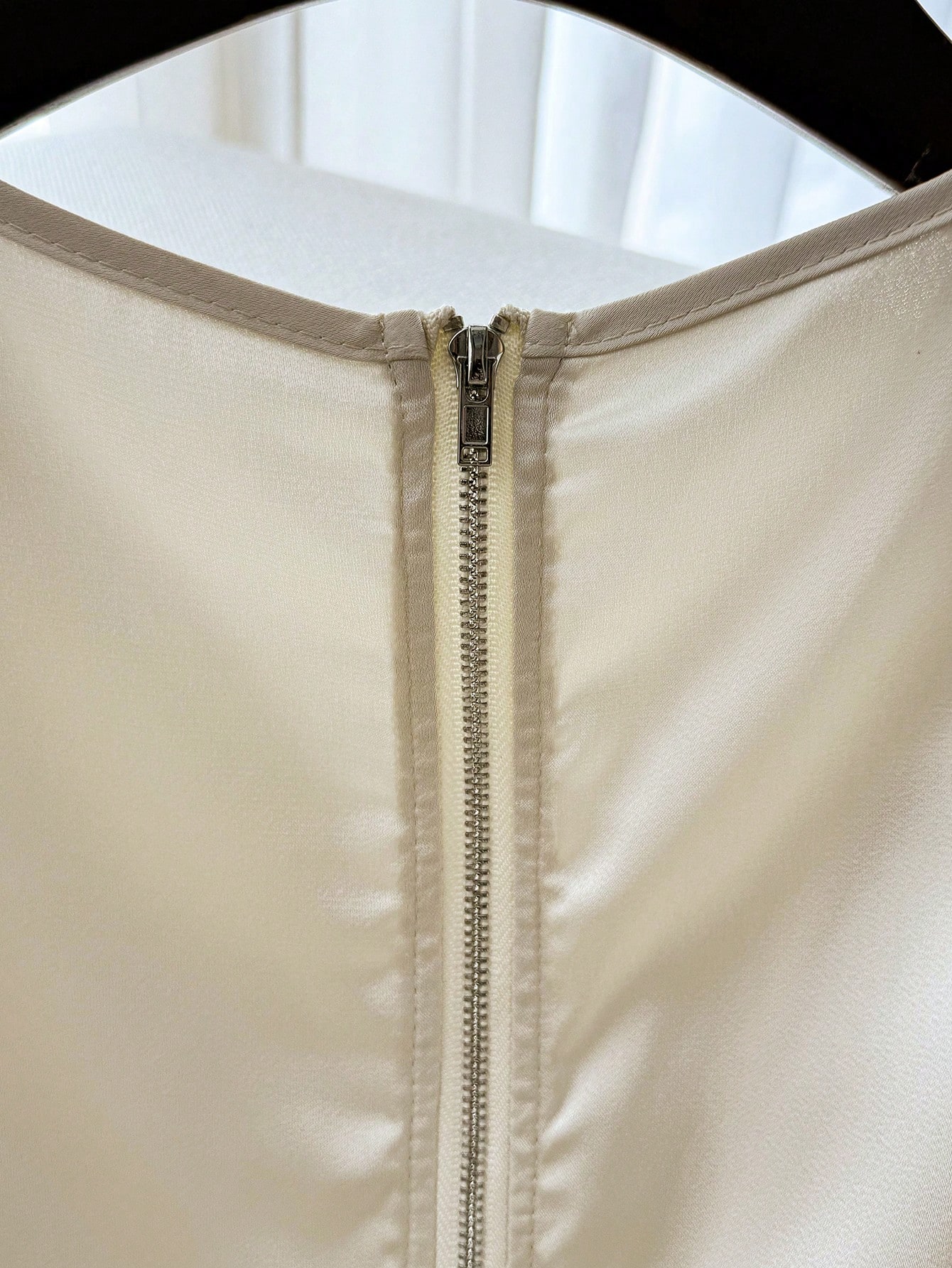 Franclia فستان أنيق وأنيق بدون أكمام بياقة مستديرة...