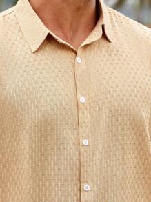 Manfinity RSRT Plus Size Woven Jacquard Striped Short Sleeve 2pc Set