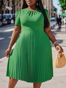 Slaydiva Plus Size Women's Solid Color Ruffle Hem Puff Sleeve Dress - Green - View 5