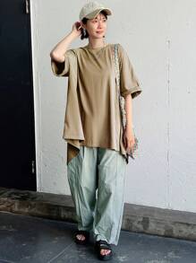 FRIFUL Women's Casual Cotton Breathable T-Shirt With Round Neck, Short Sleeves, And Button Back Detail For Everyday Comfort
