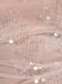 MISSGUIDED Top de tirantes finos con camisa brillante con lentejuelas, top corto con cinta, accesorio para el cabello - perfecto para festivales, verano y fiestas del estilo Y2K - Rosa Pálido - Ver 5