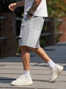 Manfinity LEGND Men's Light Wash Denim Bermuda Shorts: Avant-Garde Street Casual Style With Distressed Detailing And Zipper Fly