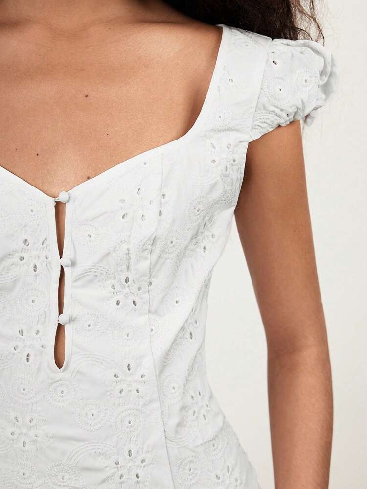SHEIN Maija Women's White Summer Dress, , Embroidered Cutout Texture, Sweetheart Neckline, Front Button Closure, Puff Sleeves, Elegant Bohemian Style, Vacation & Daily Casual Beach Mini Dress