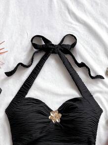 Soleia Urlaubs-Träger-Binde V-Ausschnitt Floral Metallschnalle Weiß Strick strukturiertes figurbetontes Trägertop, geeignet für Urlaub, Musikfestival, Boho, Feiertage, Dates, Nachmittagstee - Schwarz - Übersicht 6