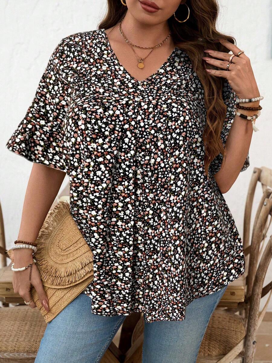 SHEIN LUNE Camicetta casual da donna con scollo a V, maniche arricciate, stampa floreale ditsy, adatta per le vacanze in taglie comode