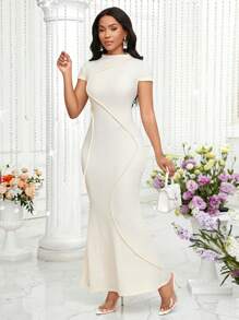 SHEIN Lady Butter Yellow Women's Elegant Solid Color Mermaid Dress Birthday&Event Dresses /Office Dresses /Church Dresses/Wedding Dresses /Holiday Dresses /White Dresses Wedding Guest Dress Women Church Outfits Women/Church Clothes Women Festival/Festival Outfits