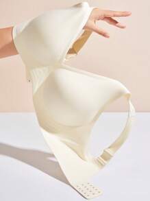 LUVLETTE Plus Dream Curve 2ndSkin 白色无线无缝低胸休闲粘性基本款自由文胸隐形内衣舒适必备品也适合青少年女孩和儿童 - 米色 - 查看 14