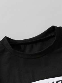 SHEIN Young Boy Letter Print Round Neck Short Sleeve T-Shirt And Pants Casual Set, Getaway, Holiday, Travel, Relax, Sunbathing, Summer, School, Campus, College