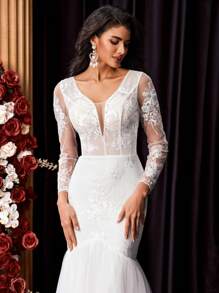Glamrae Elegant Luxurious Embroidered Lace See-Through Long Sleeve Fishtail Dress, Suitable For Weddings, Parties, Vacations, Galas, Formal Events (Heavy Work) - Beige - View 4