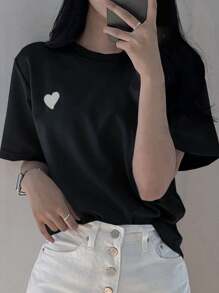 Camiseta de mujer con cuello redondo, estampado minimalista de corazón de color contrastado bordado, tops lindos - Negro - Ver 3