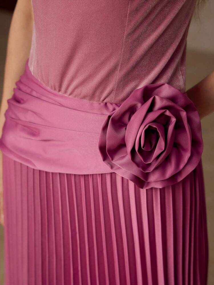 PLEATED STEREO FLORAL DRESS