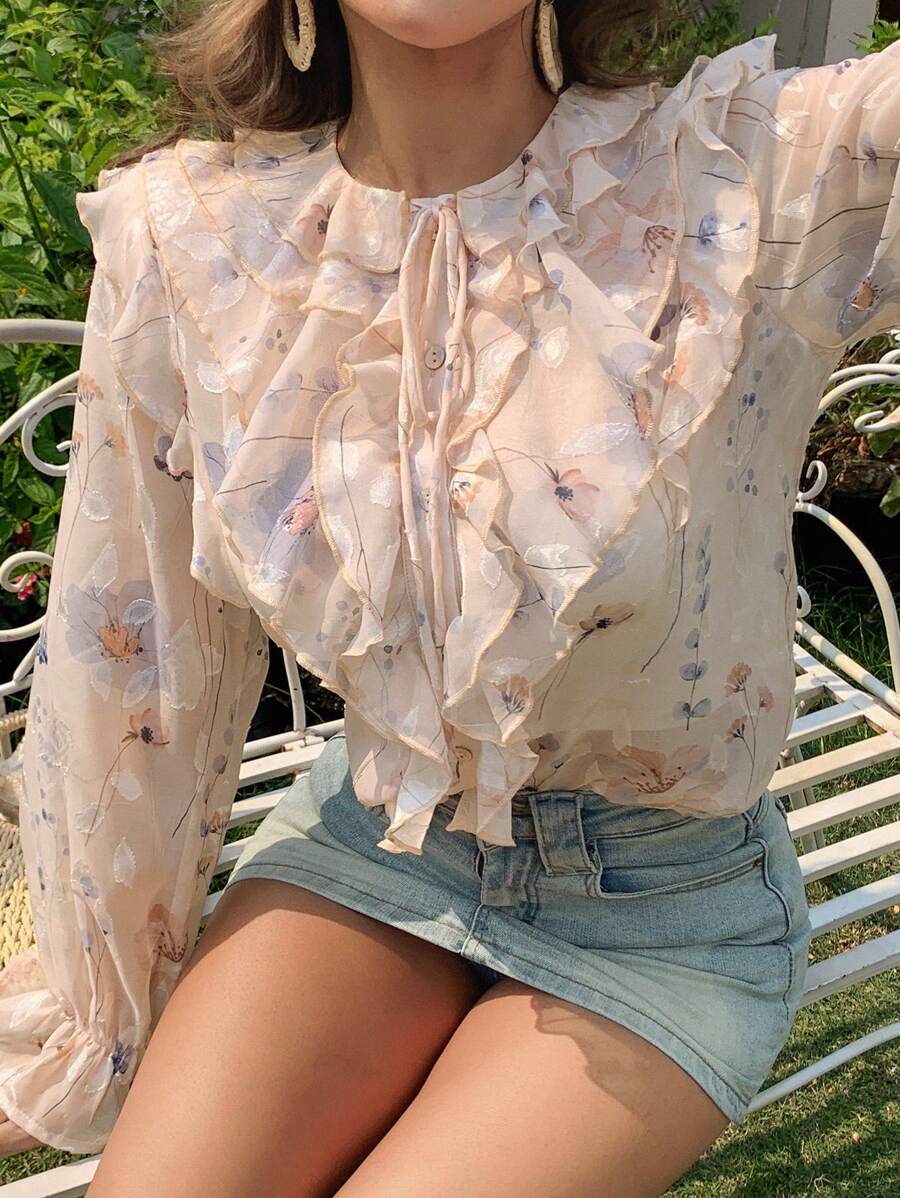 Livesso 度假海滩雪纺衬衫，荷叶边饰边，系带抽绳领口，长袖女士衬衫，秋季女装 - 杏色 - 查看 1