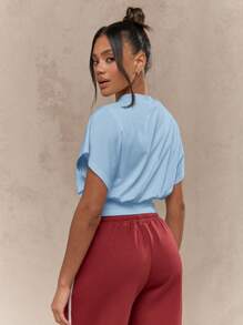 MISSGUIDED Oversized Balloon Sleeve Crop T-Shirt Casual Athletic Fashion Cinched Waist Workout Top Yoga Dance Studio Modern Contemporary Basic Essential - Baby Blue - View 2