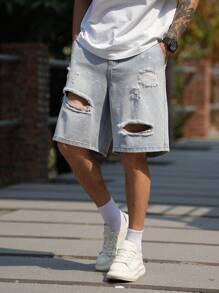 Manfinity LEGND Men's Light Wash Denim Bermuda Shorts: Avant-Garde Street Casual Style With Distressed Detailing And Zipper Fly