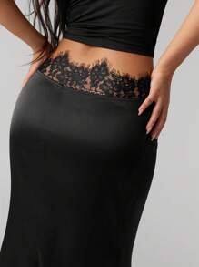 Aloruh Women's Lace Patchwork Bodycon Fishtail Skirt, Black, For Party, Date, Everyday Wear - Black - View 1