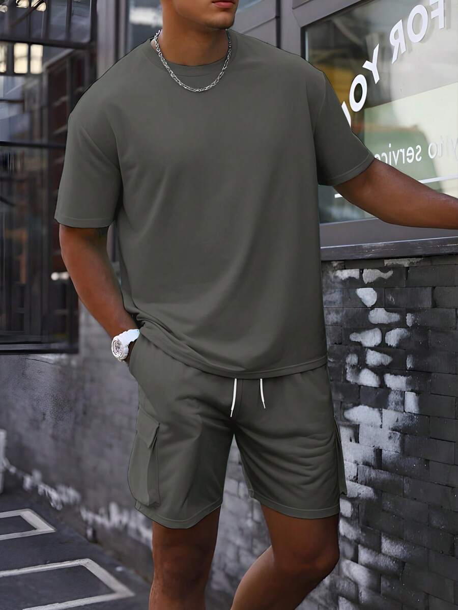 Manfinity Homme Men's Solid Color Round Neck Short Sleeve Casual T-Shirt And Drawstring Waist Shorts Set - Dark Grey - View 1