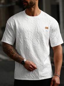 Manfinity CasualCool 加大码男士纹理仿皮贴片 T 恤，夏季时尚男士 T 恤男士服装男士 T 恤男士服装男士 T 恤男士服装男士 T 恤套装 - 白色 - 查看 6