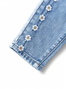 Baby Girl Embroidered Fashion Damsel Blue Tapered Jeans, Suitable For All Seasons - Medium Wash - View 8
