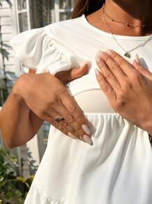 SHEIN Blusa de maternidad para amamantar cómoda y con volantes en las mangas, de múltiples capas