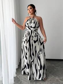 SHEIN SXY Robe trapèze élégante et simple à taille ajustée, imprimée de rayures noires et blanches, pour les femmes grandes tailles au printemps et à l'été. Convient pour le port quotidien, les déplacements, l'élégance, le style casual, les sorties, les achats. Facile à assortir, affinante, mettant en valeur la silhouette.