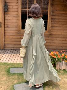 DAZY SHEIN X Hannahelzahed 女式 V 领荷叶边网眼拼接收腰 A 字中长连衣裙，甜美自然，适合女士外出，秋季女装生日女式休闲连衣裙女式生日装女式秋季服装女装 - 綠色 - 查看 6