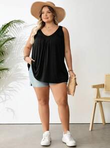 SHEIN CURVE+ Plus Size Women's Green V-Neck Loose Fit Cami Top - Black - View 8