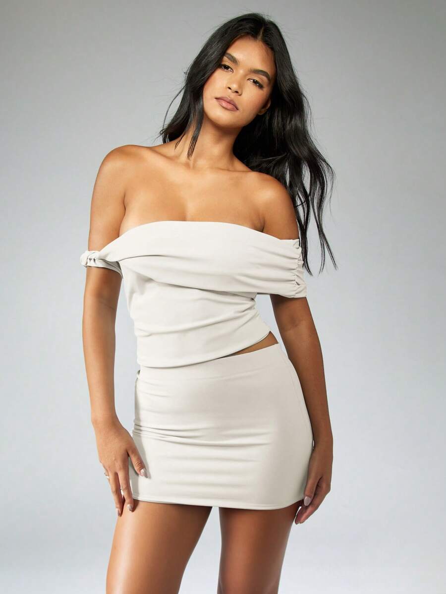 MISSGUIDED 露肩褶饰短款上衣两件套迷你裙套装派对俱乐部夜店夏季海滩春节紧身套装 Co Ord - 白色 - 查看 1
