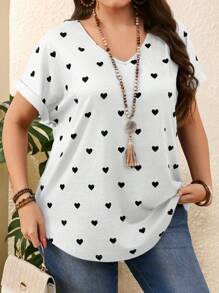 EMERY ROSE Women Plus Size Heart Print V-Neck Batwing Short Sleeve T-Shirt, Summer For Women, Vacation Woman - Black and White - View 3