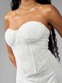 MISSGUIDED Lace Corset Mini Dress Strapless Sweetheart Neckline Wedding Reception Bridal Shower Party Bachelorette Special Occasion Elegant Fitted Bustier Design