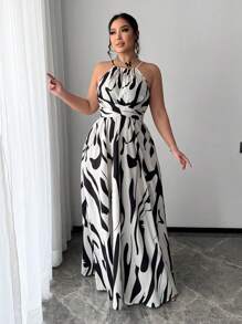 SHEIN SXY Robe trapèze élégante et simple à taille ajustée, imprimée de rayures noires et blanches, pour les femmes grandes tailles au printemps et à l'été. Convient pour le port quotidien, les déplacements, l'élégance, le style casual, les sorties, les achats. Facile à assortir, affinante, mettant en valeur la silhouette.
