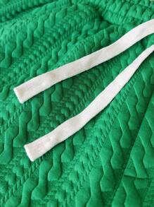 Manfinity Homme Men's Summer Casual Textured Letter Patch Drawstring Waist Shorts - Green - View 3