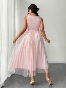 Celure Vestito lungo elegante da donna con maschera senza maniche, in vita alta, decorato con bottoni in perla, in contrasto con rete, misure forti