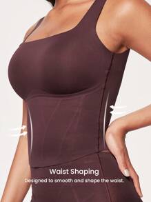 LUVLETTE Square-Neck Built-In Bra Basic SizeFreedom Shapewear LingerieAsOuterwear Tank Crop Top Comfortabel Must-Haves Bra-Free Cami - Chocolate Brown - View 6