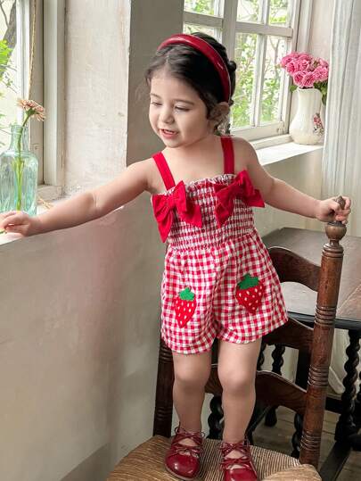 SHEIN LMoss Kids Mono sin mangas informal de niña bebé a cuadros con estampado de fresas, para el verano